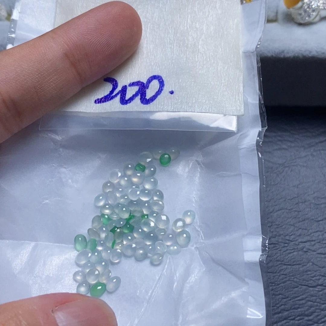 定制翡翠未镶嵌天然缅甸翡翠A货