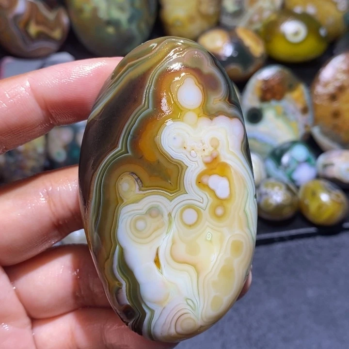 玛瑙/玉髓未镶嵌珠宝奇石4