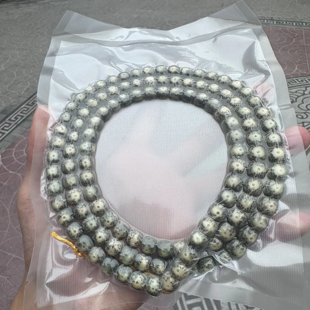 【地主专属】23 G56201-星月菩提糯冰大眼睛脖挂-8mm