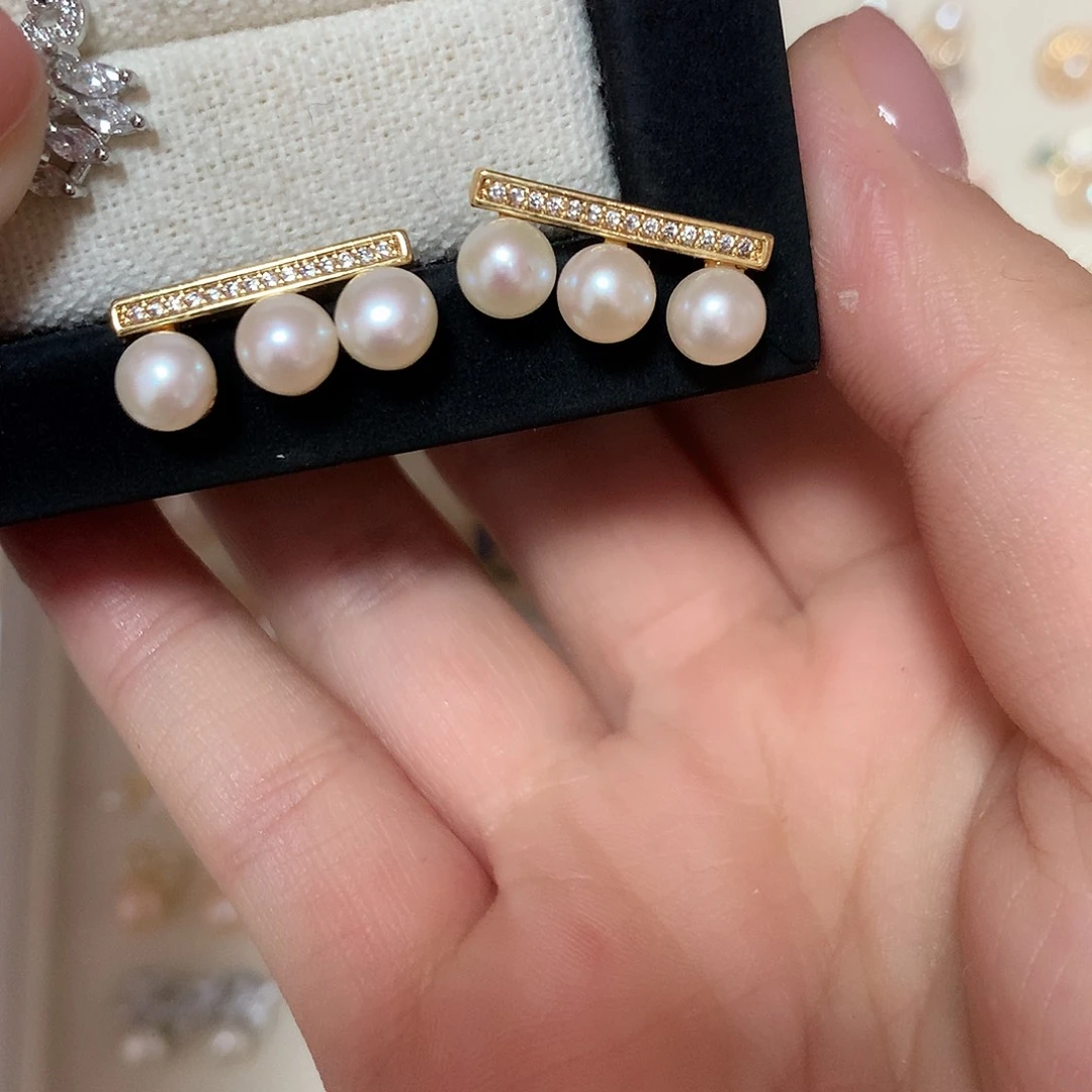 淡水珍珠耳饰合金