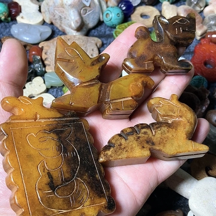 和田玉未镶嵌颈饰444