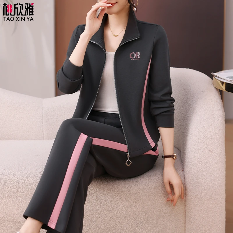 中老年运动服套装女春秋两件套2025新款妈妈秋装洋气休闲减龄外套