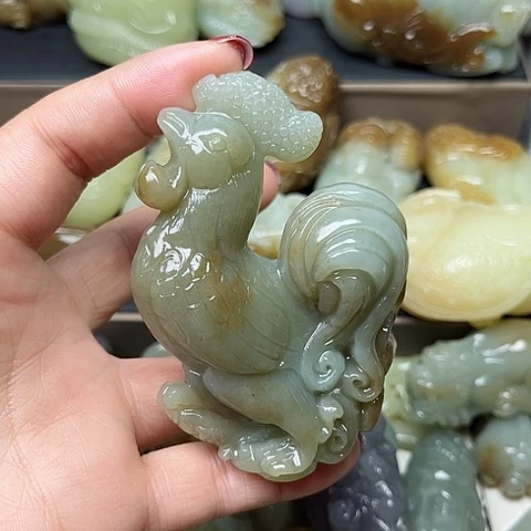 颈饰未镶嵌和田玉忘**去