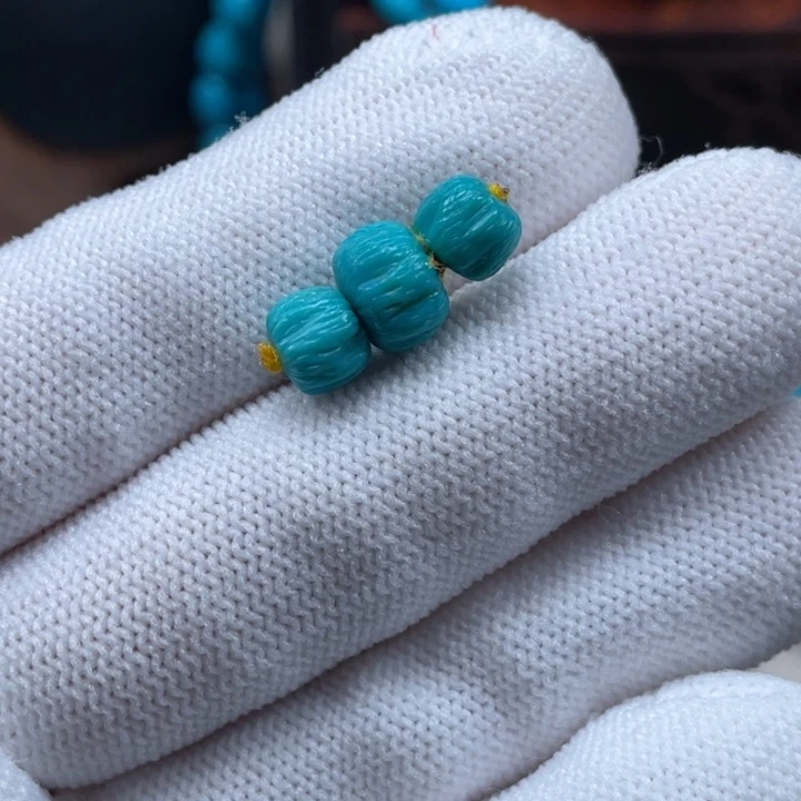 独***二绿松石未镶嵌珠宝奇石6.8、8.6