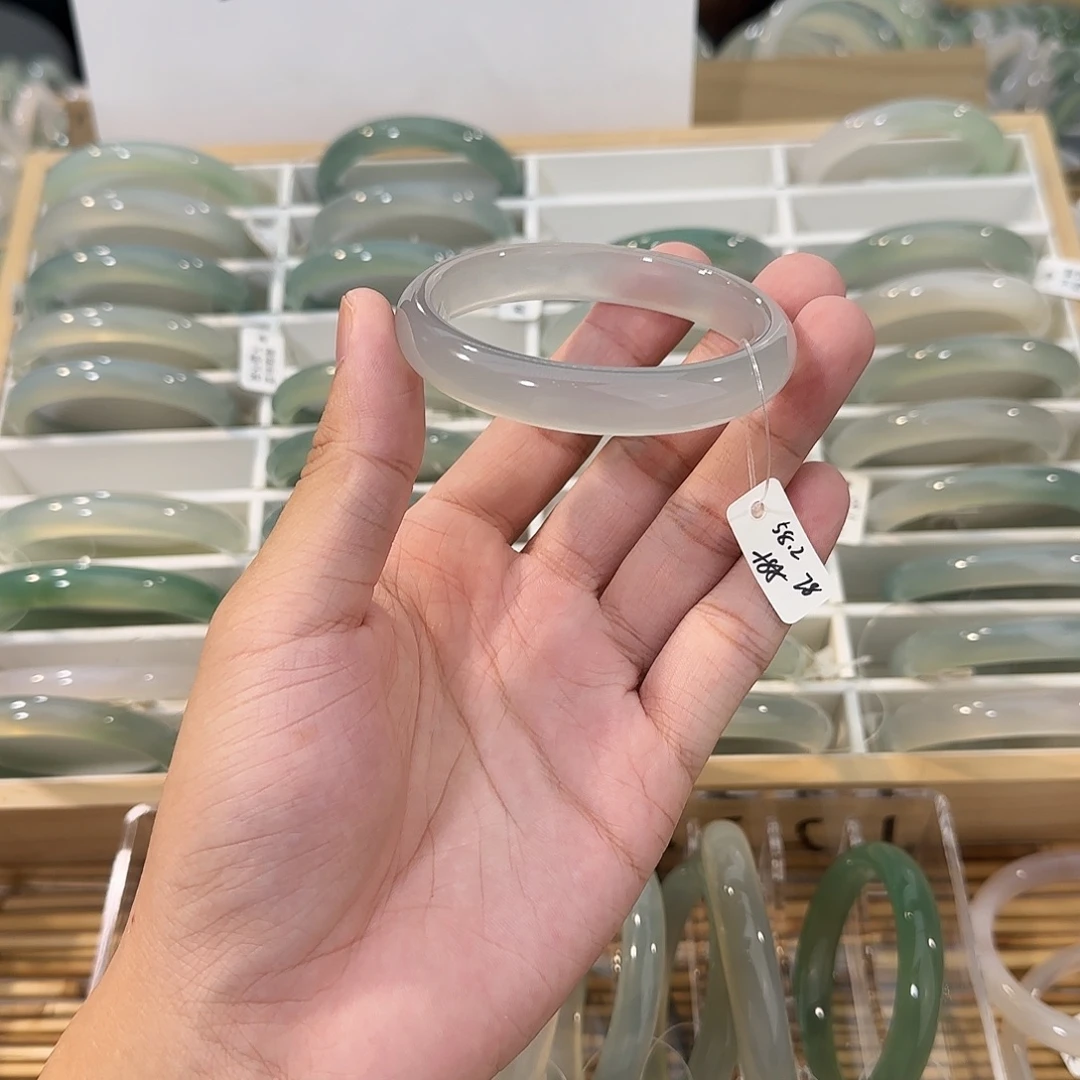 手镯玛瑙/玉髓未镶嵌圈口58.2