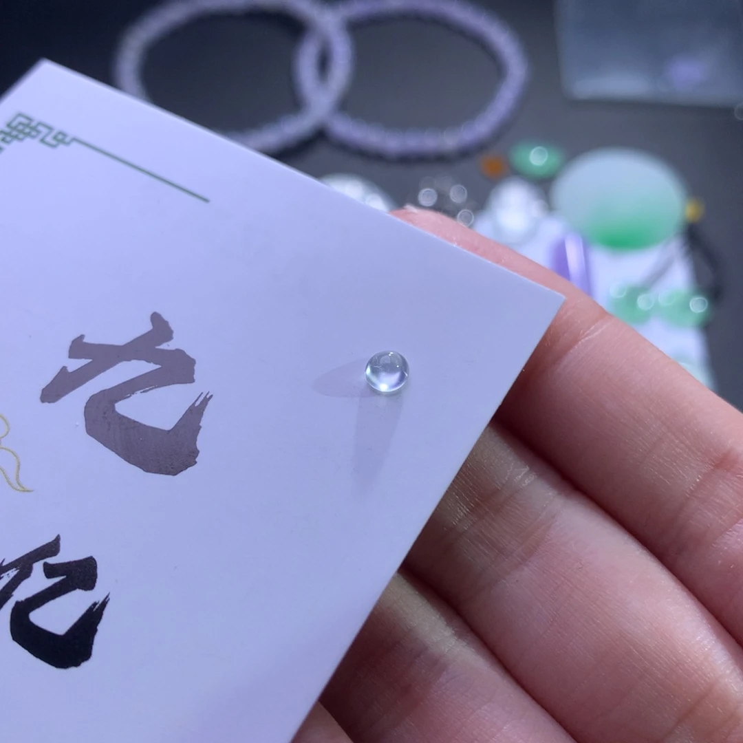 颈饰未镶嵌翡翠天然翡翠A货 蛋面