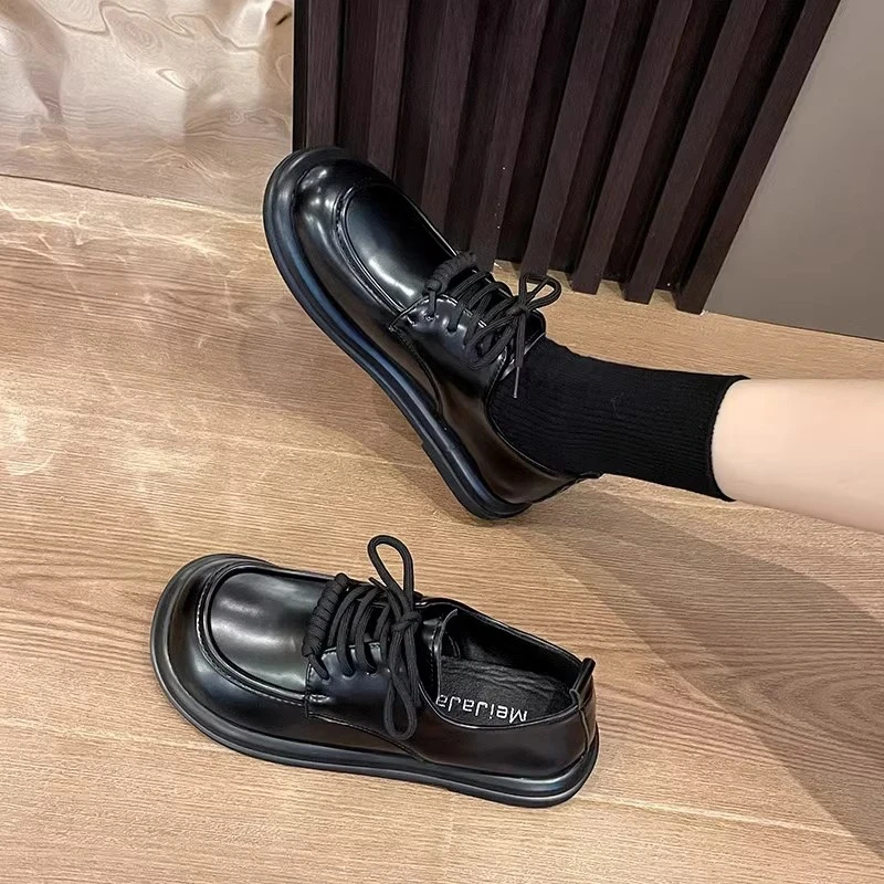 黑色小皮鞋女2025年春秋新款复古乐福鞋英伦风日系jk系带平底单鞋