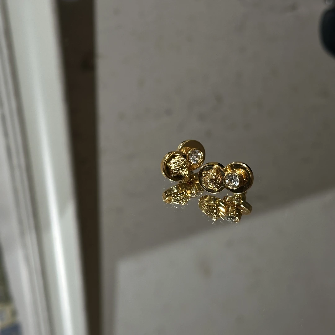 铜合金耳饰 Medusa【奢金美杜莎】高级通勤百搭时尚经典简约