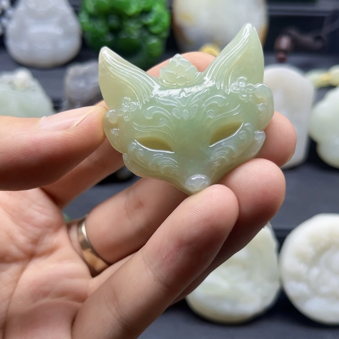 和田玉未镶嵌颈饰和田玉