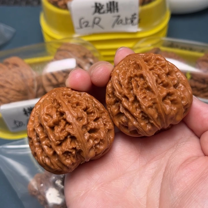 文玩核桃吊坠41-35909-05