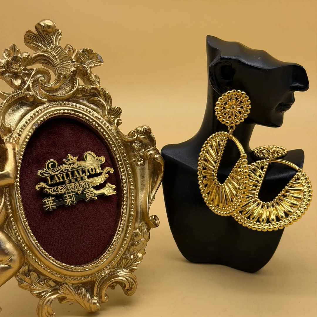 A播 10.09g 足金999 耳饰e