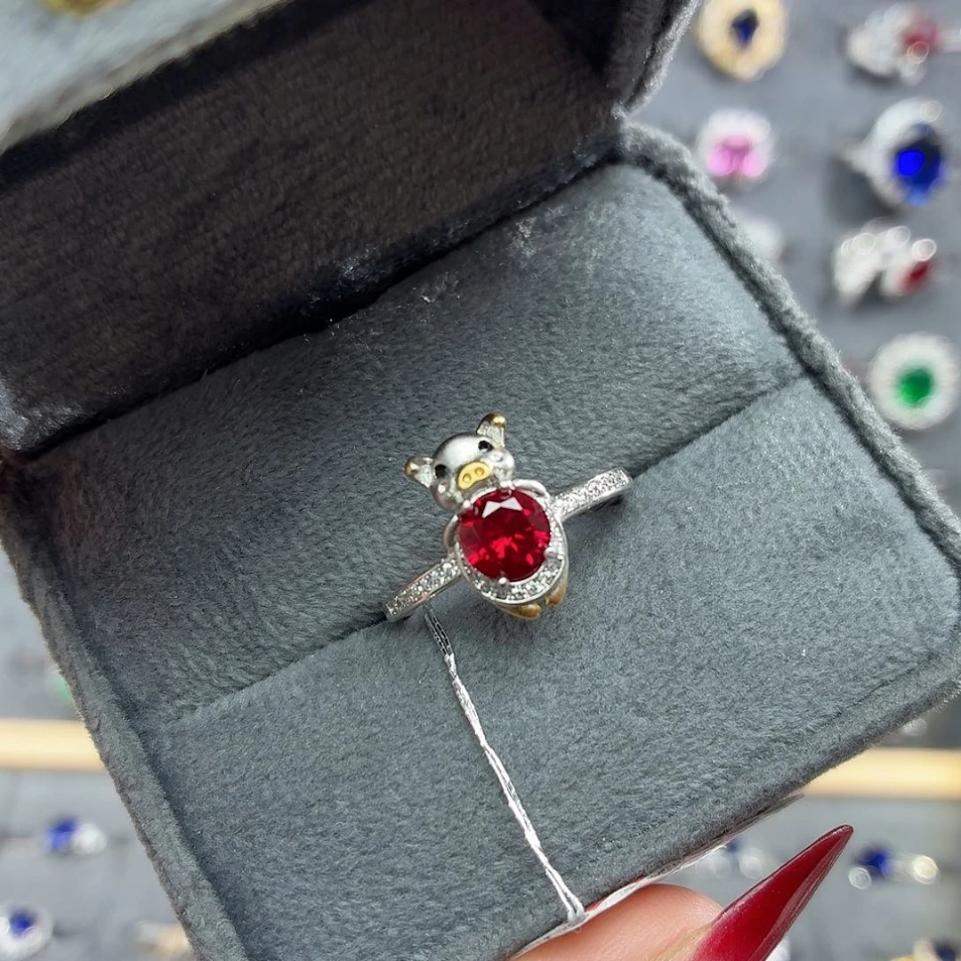 925银培育鸽血红色宝石