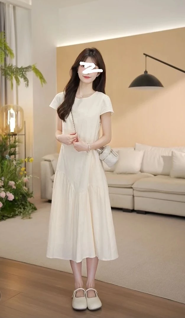 2025年夏季高级新款韩系御姐短袖连衣裙女长裙今年流行漂亮裙子潮