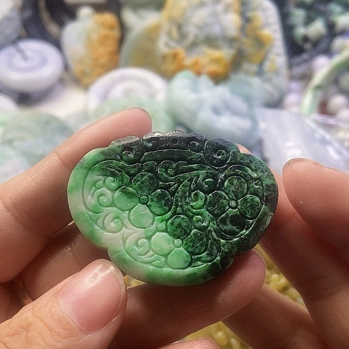定制翡翠未镶嵌天然翡翠