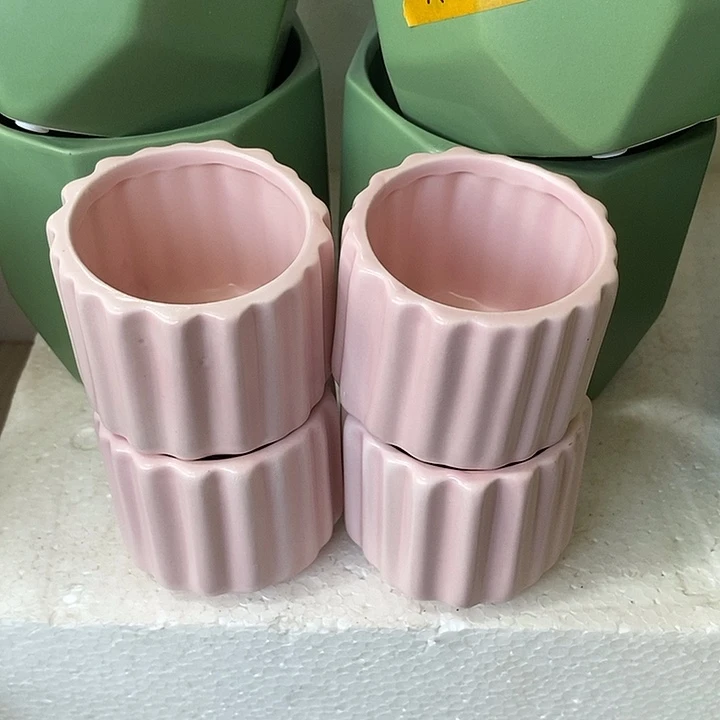 摆件陶盆有孔 瑕疵介意勿拍