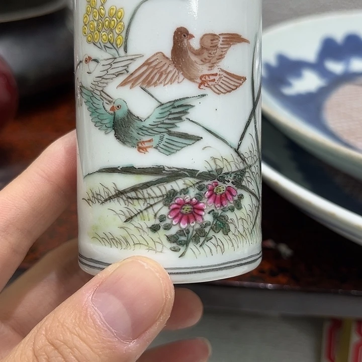 小***醜瓷片精美的陶瓷摆件……