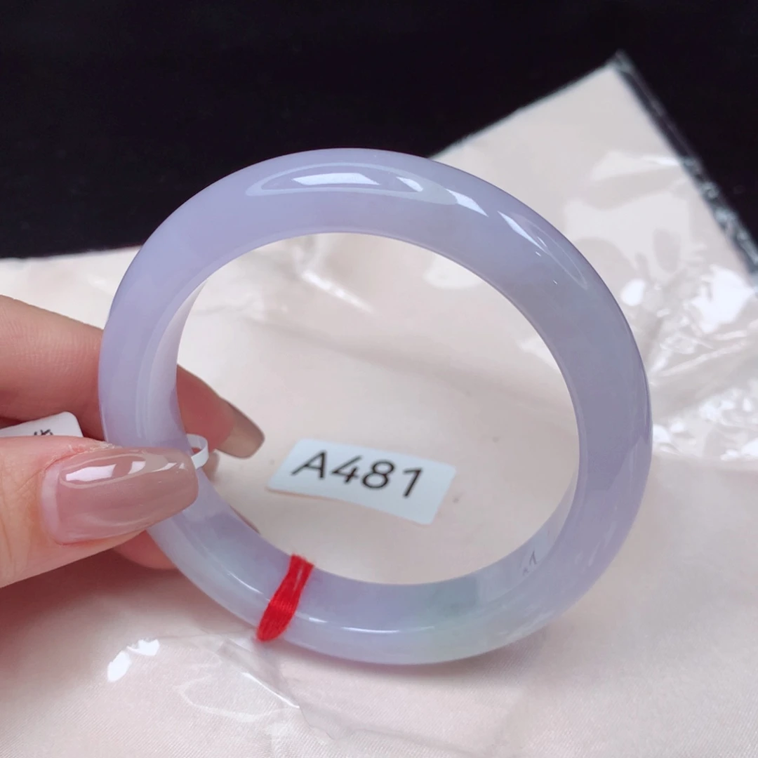 翡翠手镯未镶嵌呼***?手镯56