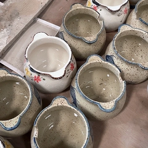 微瑕，不明火，默认发2个，口径12，高度12