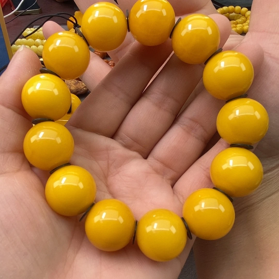 蜜蜡未镶嵌珠宝奇石