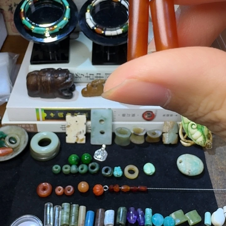 布***问珐琅铁合金小玛瑙