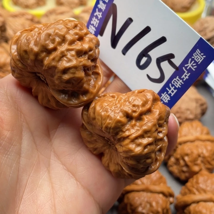 未***室把件文玩核桃蛙蛙42尺