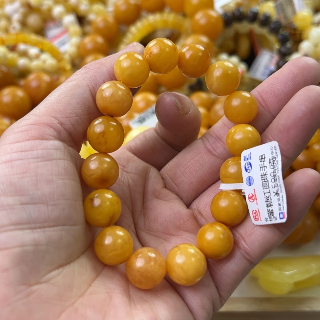 琥珀珠宝奇石未镶嵌