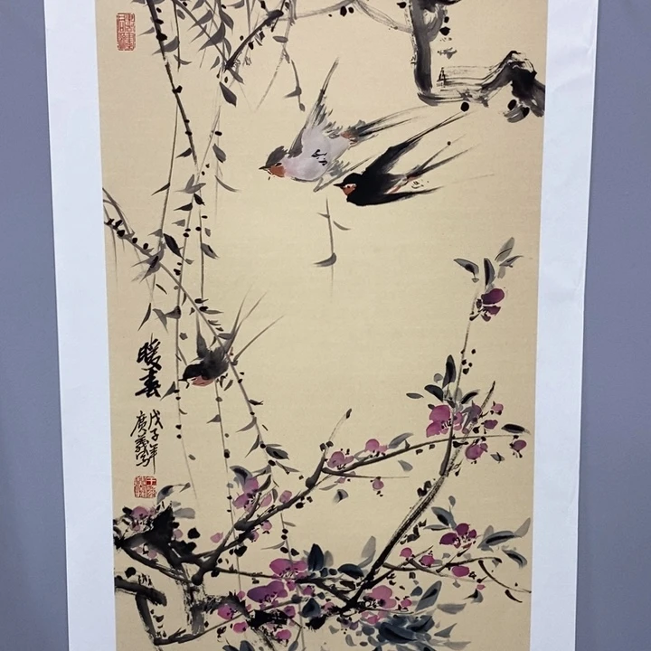 手绘作品等多种形式进行