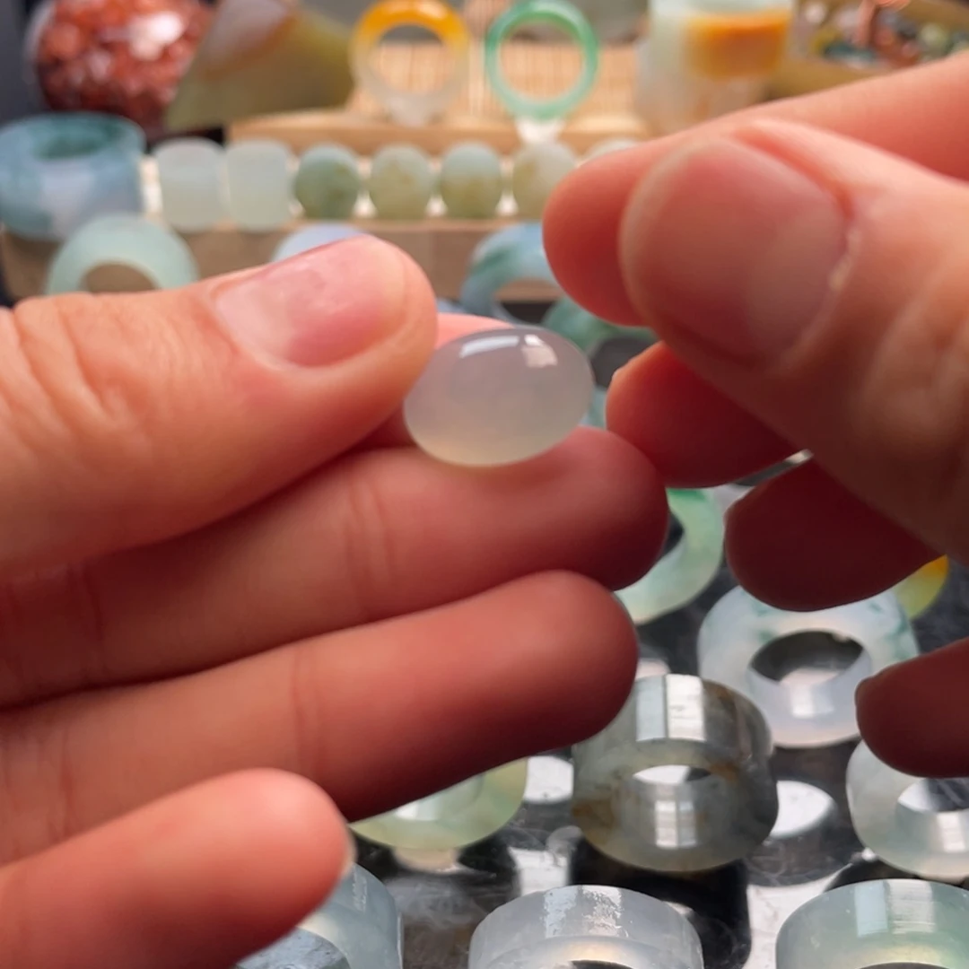 定制翡翠未镶嵌橘****?戒指