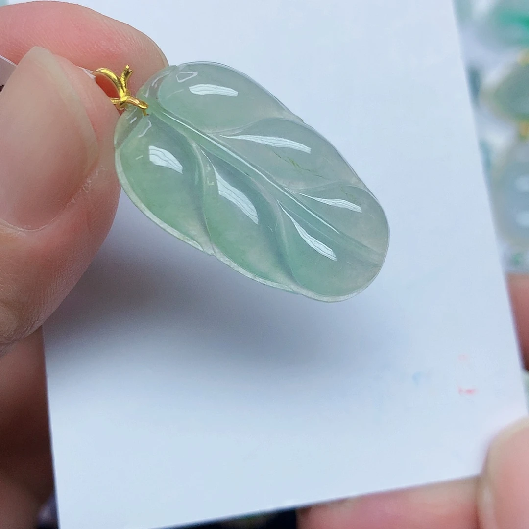 翡翠18K金镶嵌颈饰3446677