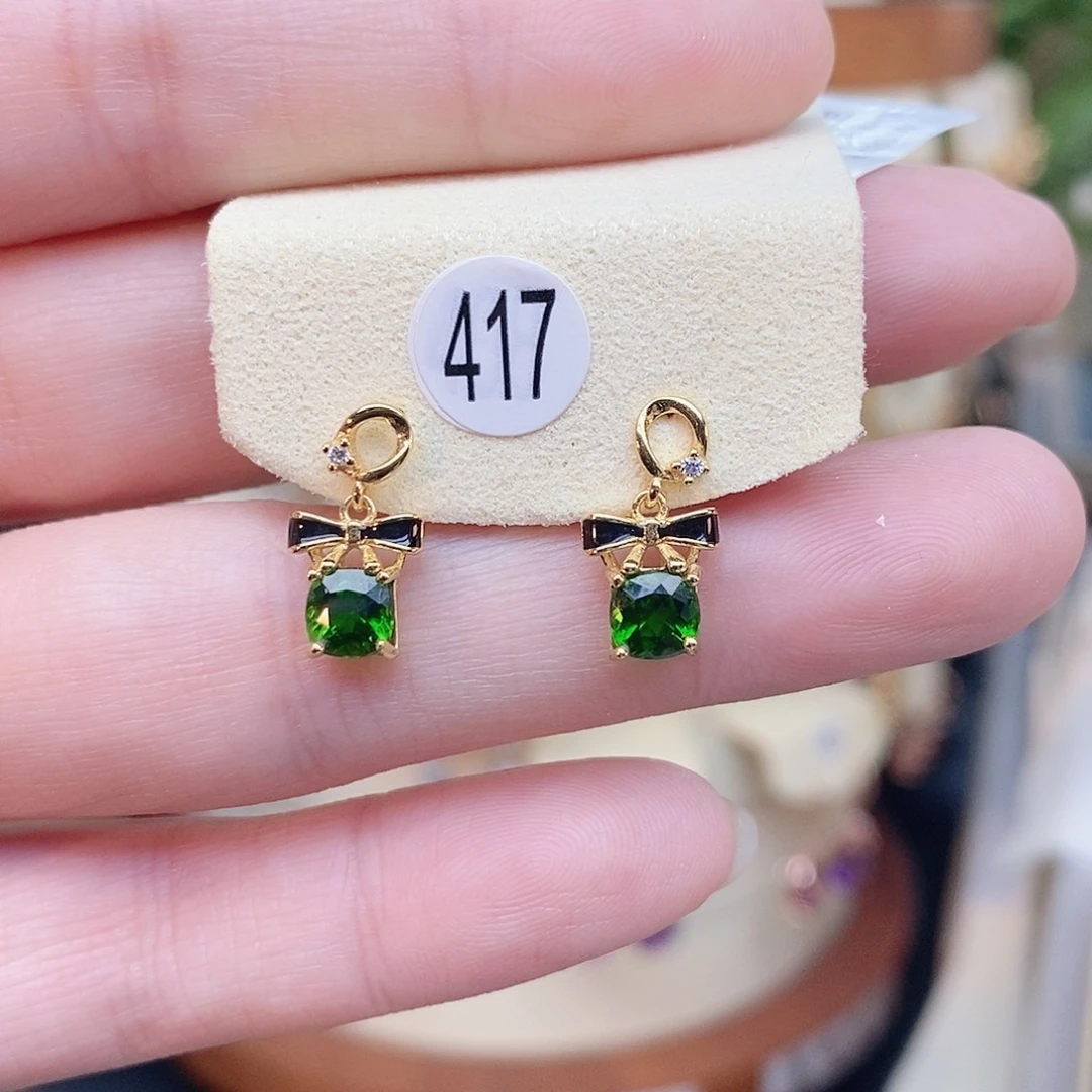 透辉石耳饰银S925镶嵌