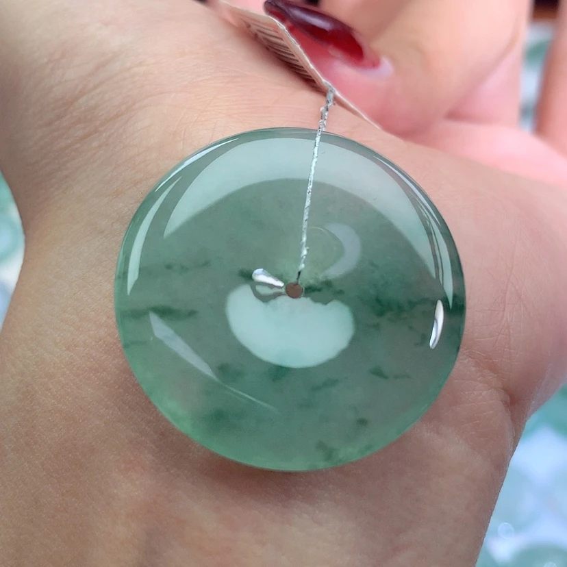 【闪购商品】翡翠吊坠(不含链)未镶嵌