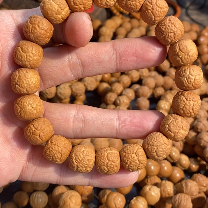 猴头核桃手串纯****神饕餮荔枝纹龙岩料雕刻尺寸13.8