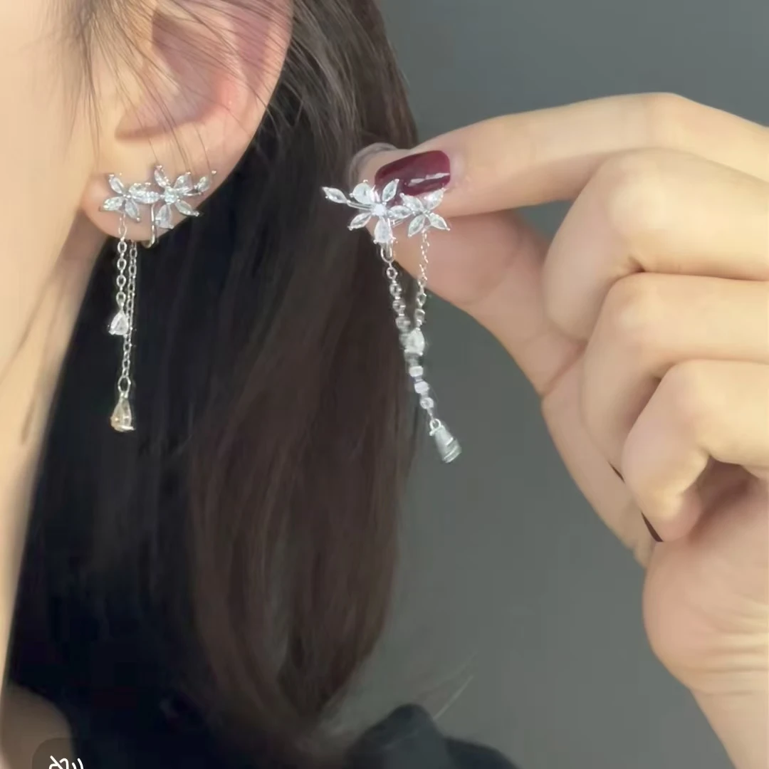 合金锆石耳饰 高级感轻奢精致锆石花朵流苏耳环一款两戴耳钉新款