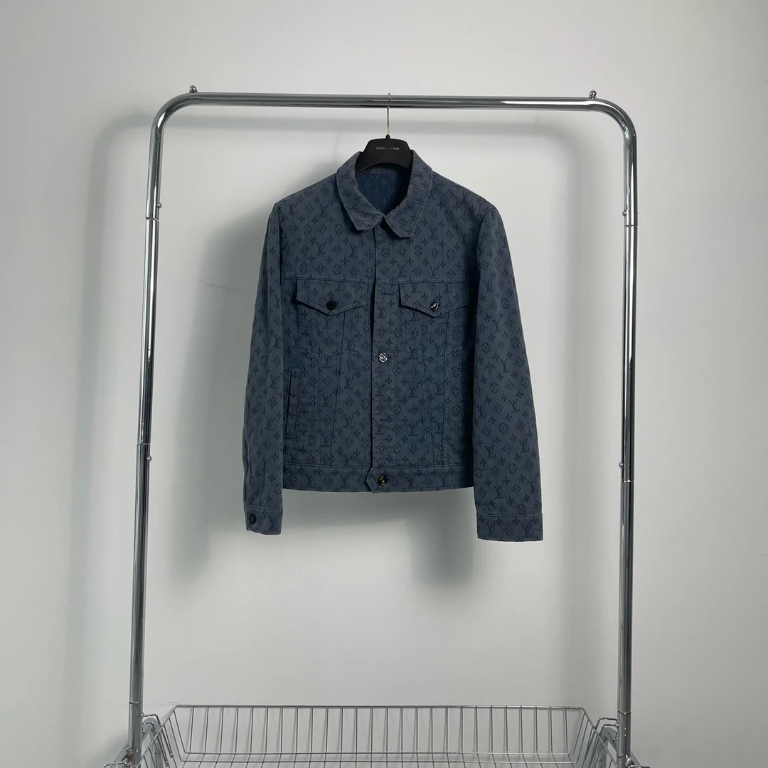 louis vuitton 蓝牛 蓝色满印牛仔外套 yy00441 尺码48 成色95新