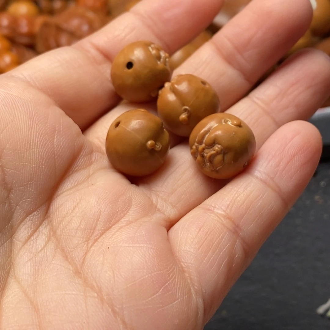 吊坠猴头核桃猴头