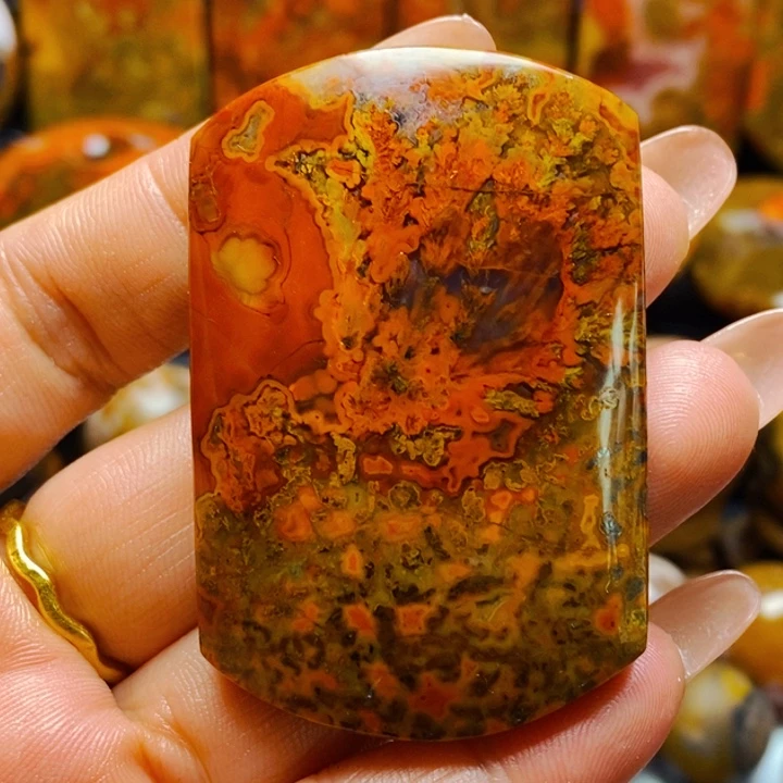 玛瑙/玉髓颈饰未镶嵌