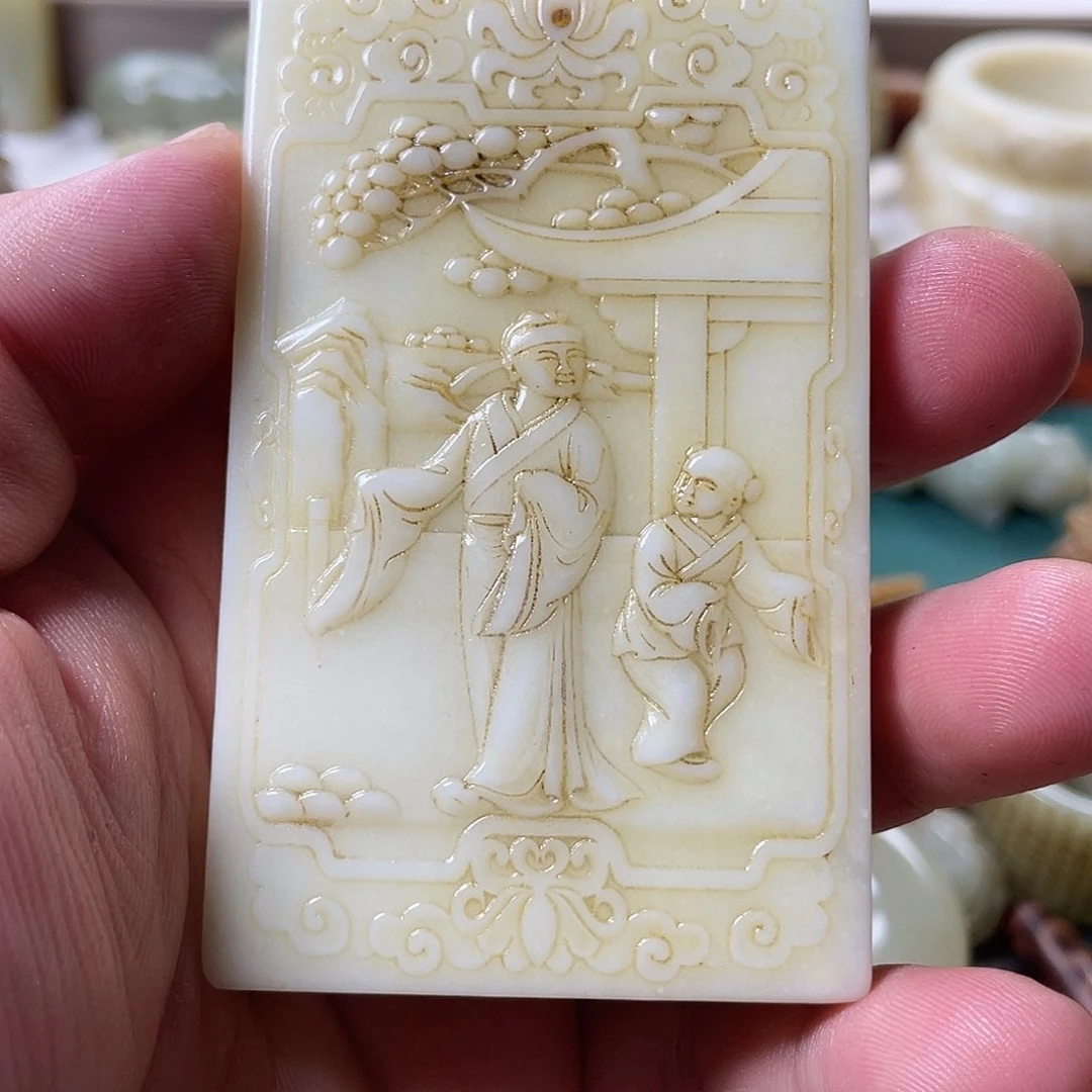 和田玉未镶嵌颈饰成*