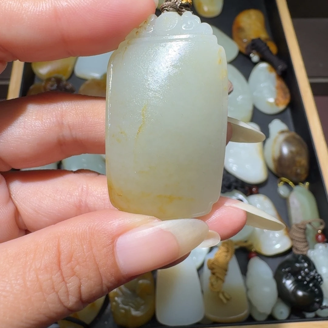 和田玉未镶嵌吊坠(不含链)