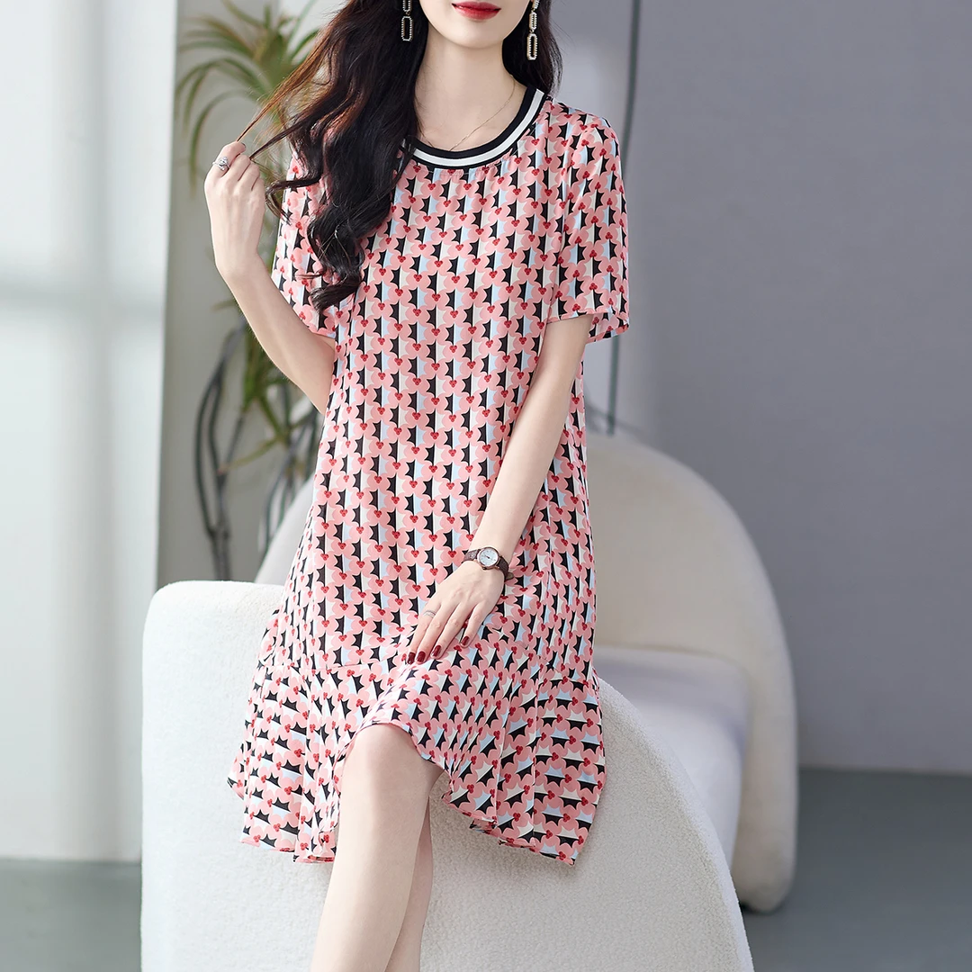 69516 小个子真丝桑蚕丝连衣裙国际大牌2025夏季新款胖mm大码宽松