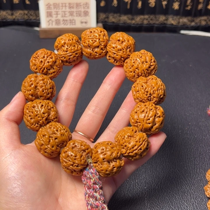 金刚菩提手串五爪金龙