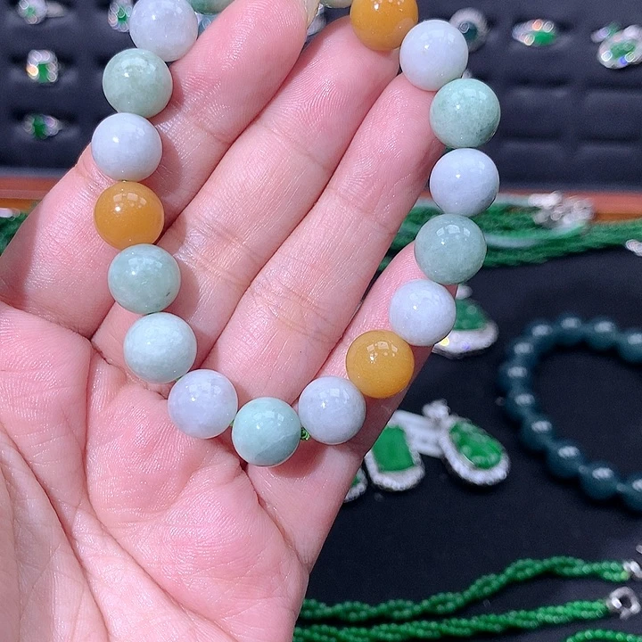 翡翠未镶嵌吊坠(不含链)翡翠