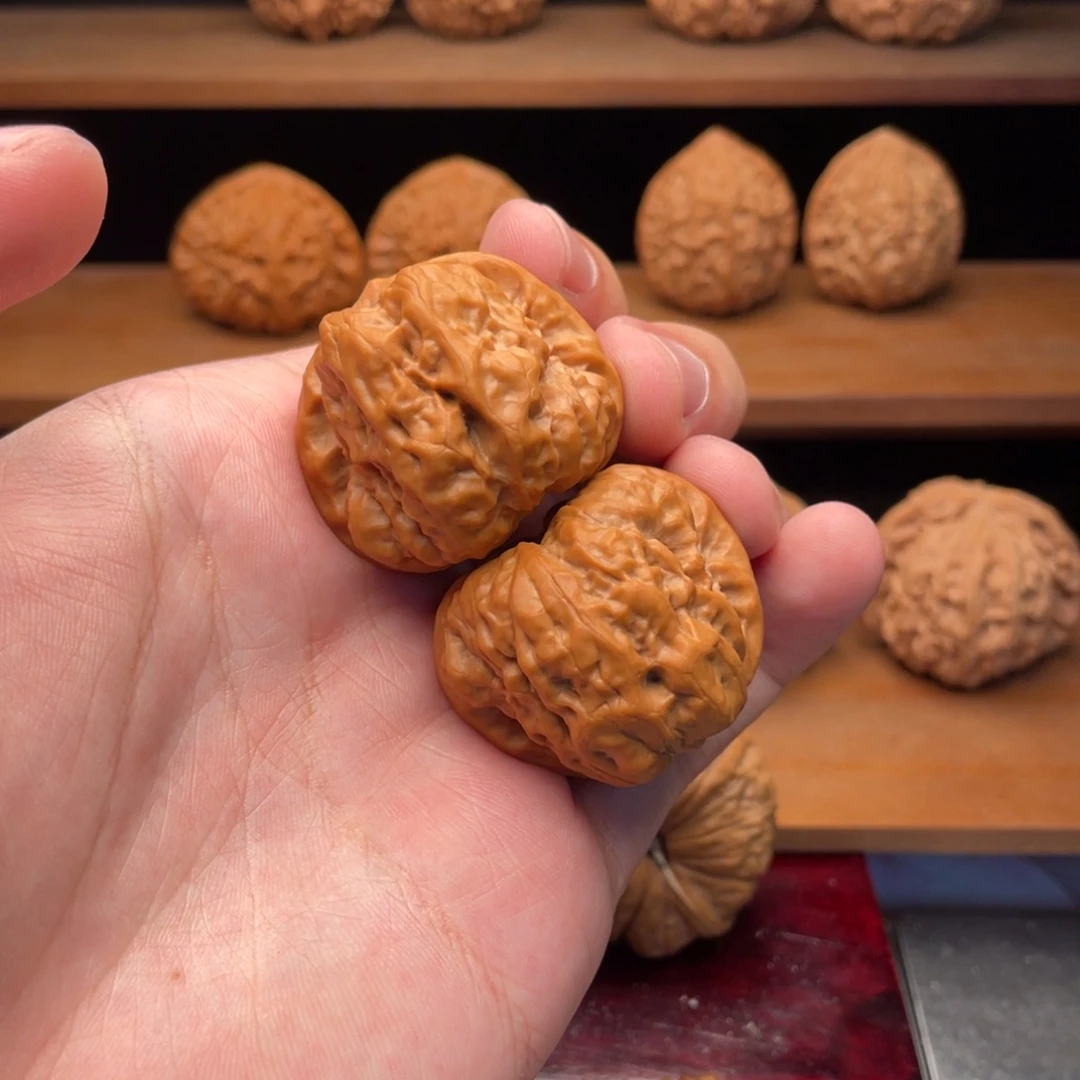 文玩核桃把件嘿***y37毕业蛤蟆头