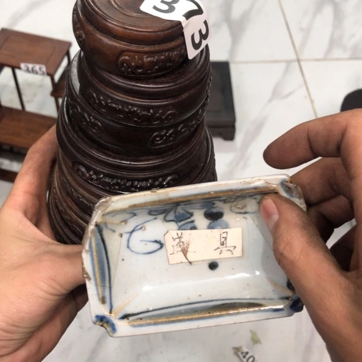 陶瓷孤品单件车里拍