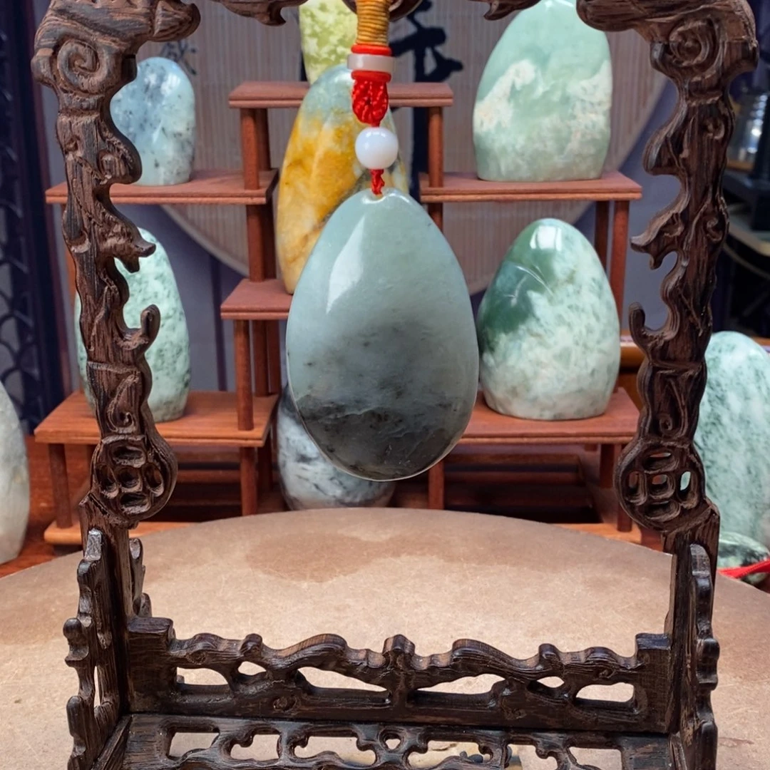 马****岫玉未镶嵌珠宝奇石