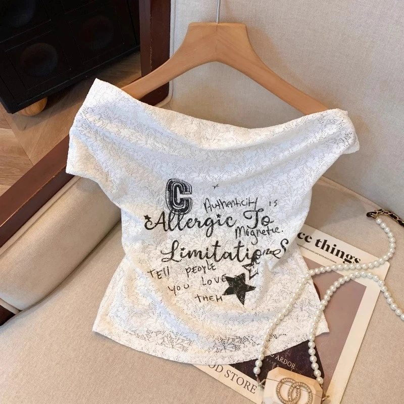 好听鸭辣妹一字肩字母蕾丝t恤女网红同款涂鸦小衫两穿荡领上衣夏