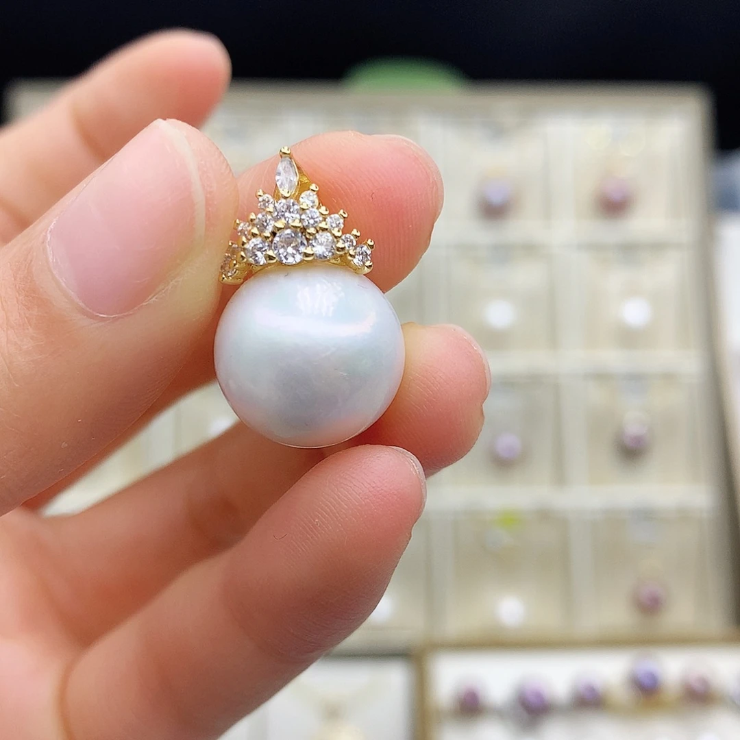 淡水珍珠颈饰合金