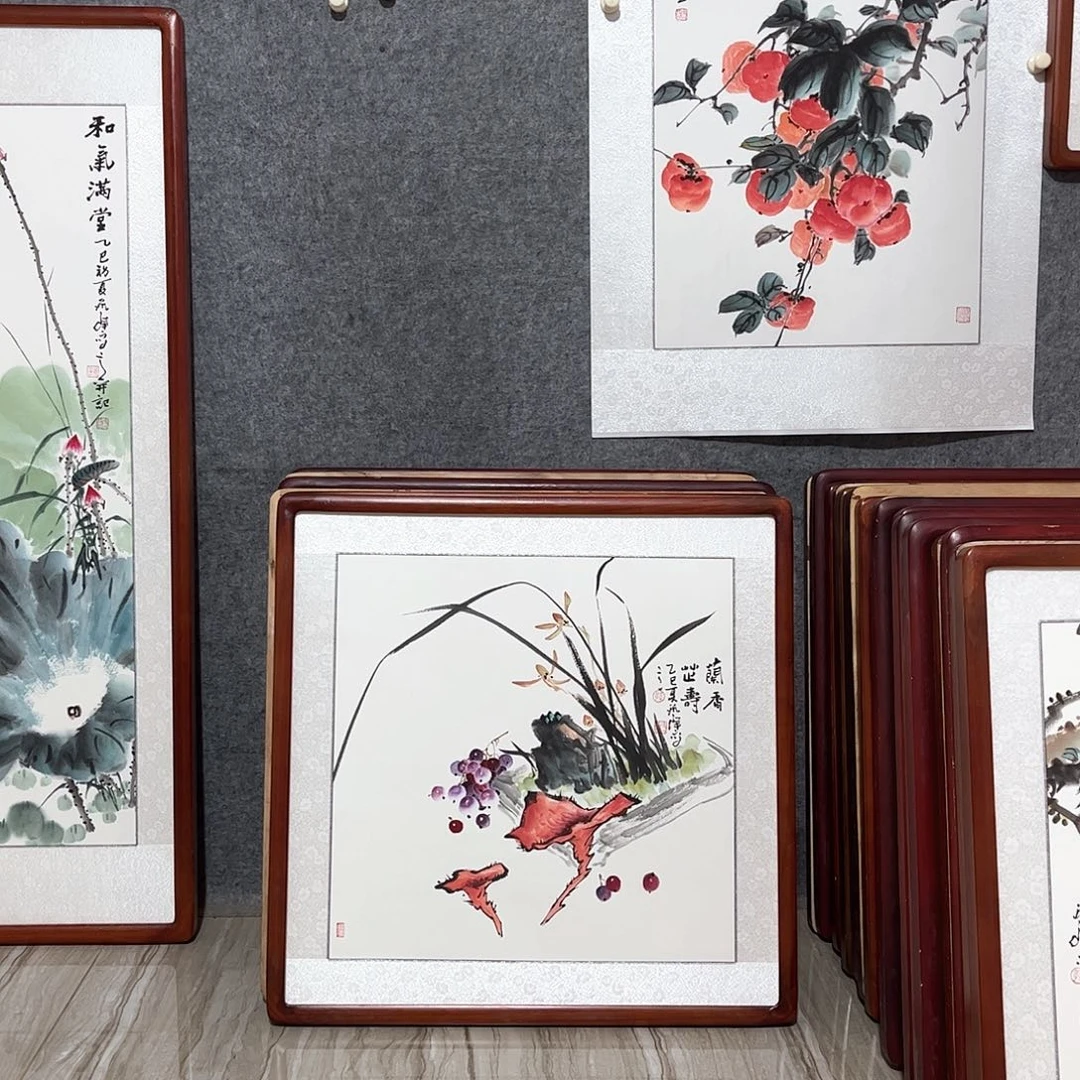 国画书画作品带框63×63厘米