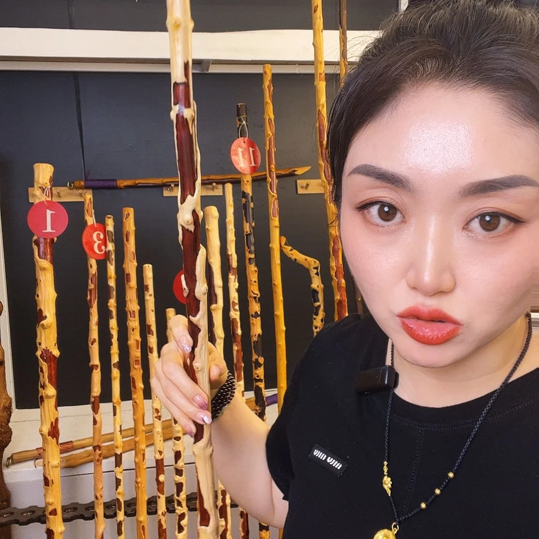 穆*好好好好好看看