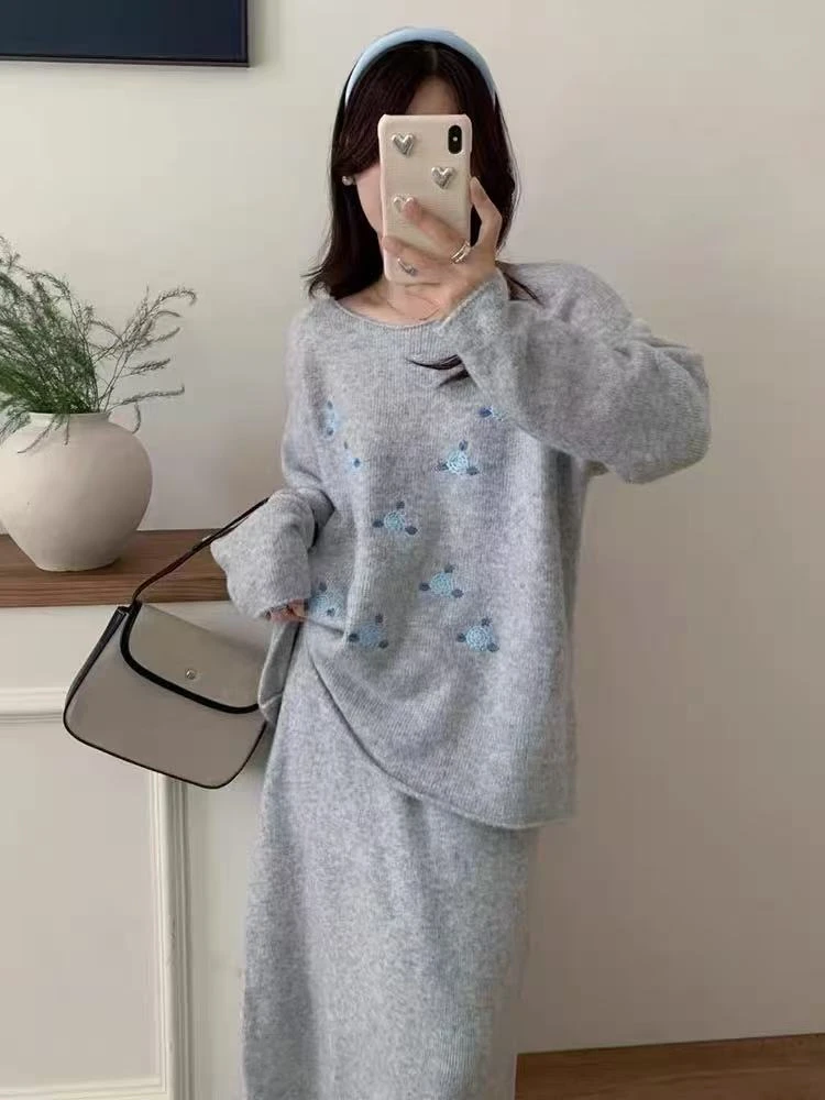 【小澜花】温柔风重工圆领针织衫毛衣软糯宽松慵懒女秋冬