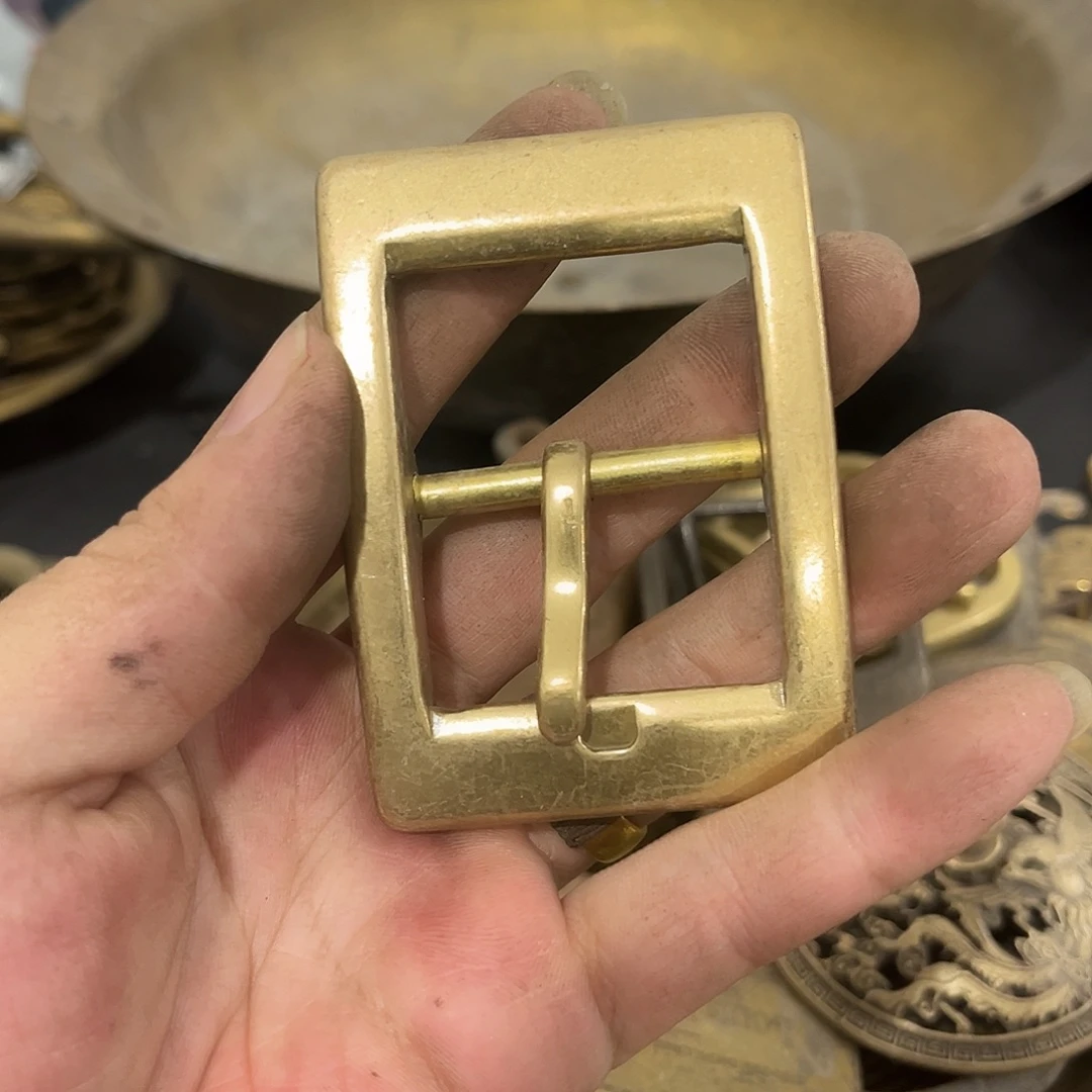 人***h闪电购铜摆件工艺品